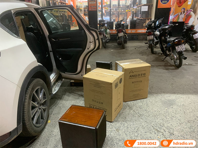 anh thuc te ho tro va ban giao dan am thanh cho anh Ngoc anh thuc te ho tro va ban giao dan am thanh cho anh Ngoc