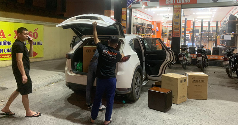 Bàn giao thành công dàn âm thanh trị giá hơn 106 triệu đồng cho anh Ngọc ở thành phố Yên Bái, tỉnh Yên Bái (Wharfedale AX15B, Kiwi S803A, JBL KX180A, Wharfedale Anglo E10)