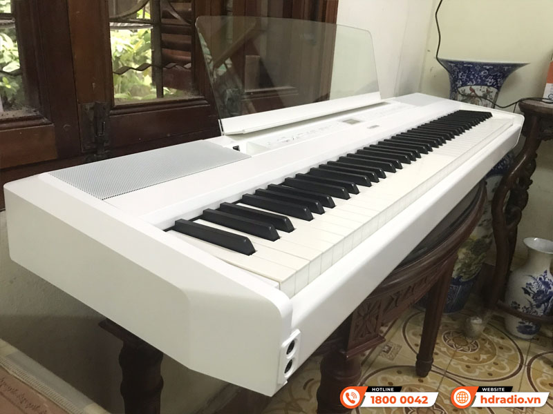 Bàn giao đàn piano Yamaha P525 gần 43tr cho anh Hưng Bàn giao đàn piano Yamaha P525 gần 43tr cho anh Hưng
