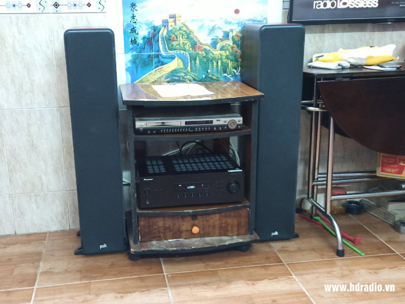 Lắp dàn nghe nhạc chính hãng giá rẻ cho chị Trâm ở Bình Tân, HCM (Loa Polk Audio Signature S50, Amply Pioneer SX-10AE)