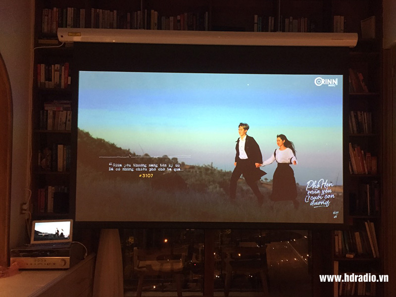 Lắp đặt hệ thống giải trí chất lượng cao cho chị Dung ở Hà Nội (Amply Yamaha RX V485, Bộ loa 5.1 Definitive Technology ProCinema 600, Máy chiếu Viewsonic PG701WU, GRANDVIEW CB-MI100)