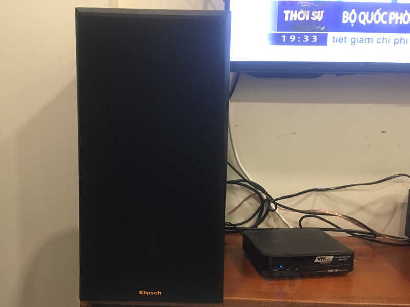 anh thuc te loa klipsch rp-600m