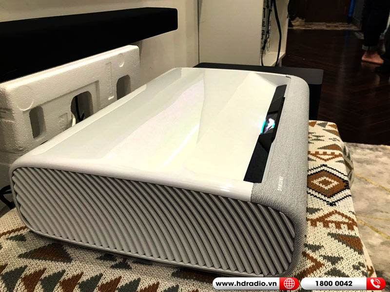 Lắp đặt combo máy chiếu 4K và loa - Ảnh 2