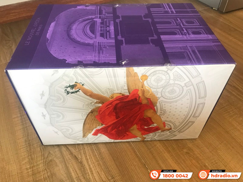 Lắp loa DEVIALET Phantom I 108DB Opera De Paris cho chị Hoài Lắp loa DEVIALET Phantom I 108DB Opera De Paris cho chị Hoài