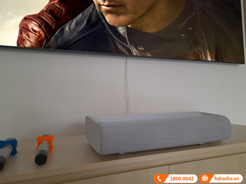 Máy chiếu 4k siêu gần Samsung LSP7T