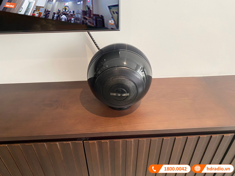 Lắp đặt cặp Loa Cabasse The Pearl Akoya trị giá 36 triệu đồng cho anh Khôi 