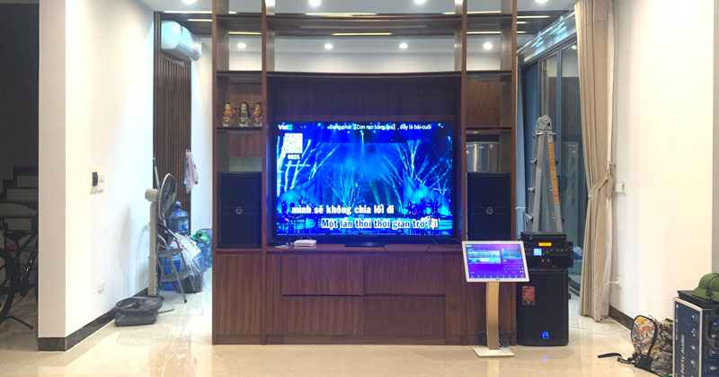 Lắp đặt hệ thống dàn Karaoke HDR86 kết hợp đầu màn VietK cao cấp trị giá hơn 131 triệu đồng cho anh Hải ở Sơn Tây, Hà Nội