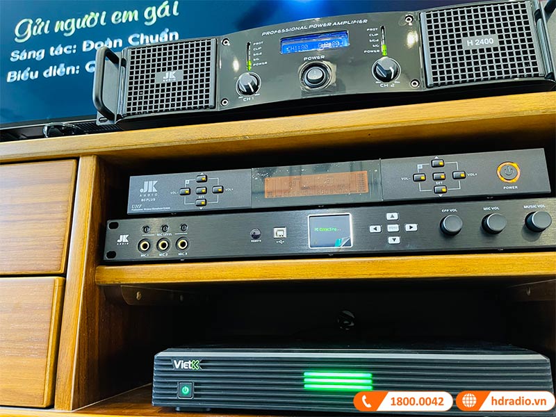 Ảnh thực tế micro không dây JKaudio B5 Plus Ảnh thực tế micro không dây JKaudio B5 Plus