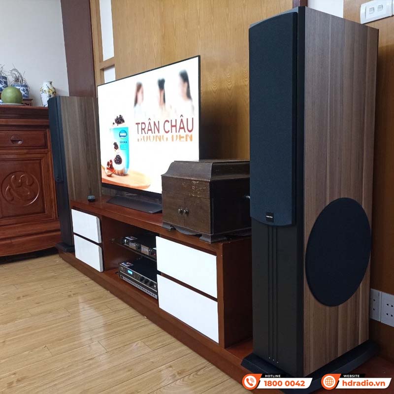 Lắp dàn karaoke cực hay trị giá hơn 22 triệu cho chị Hậu Lắp dàn karaoke cực hay trị giá hơn 22 triệu cho chị Hậu