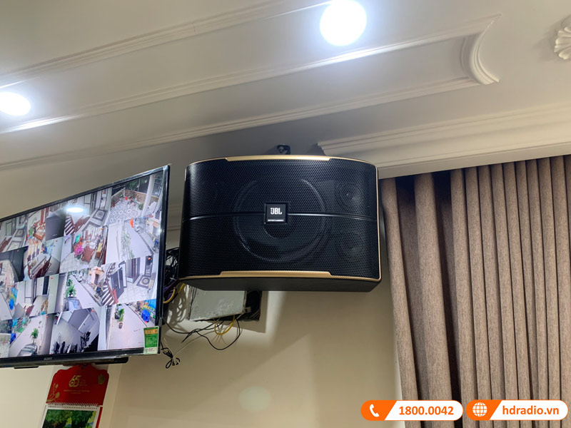 Lắp bộ dàn karaoke hơn 41 triệu cho anh Năm ở Văn Quán