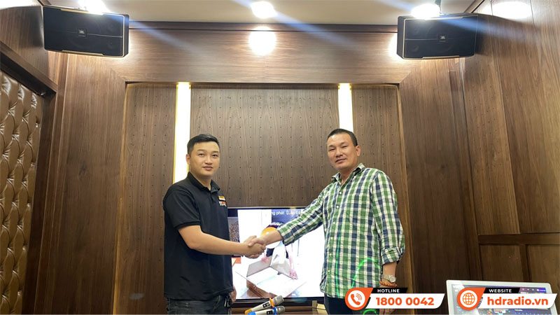 Lắp dàn karaoke kết hợp đầu màn VietK cho anh Huy ở HN