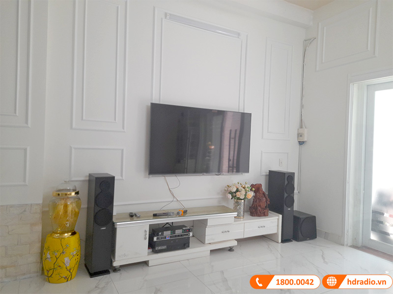 Lắp dàn karaoke Gia Đình trị giá gần 13 triệu đồng cho anh Triều ở Tân Phú, Hồ Chí Minh