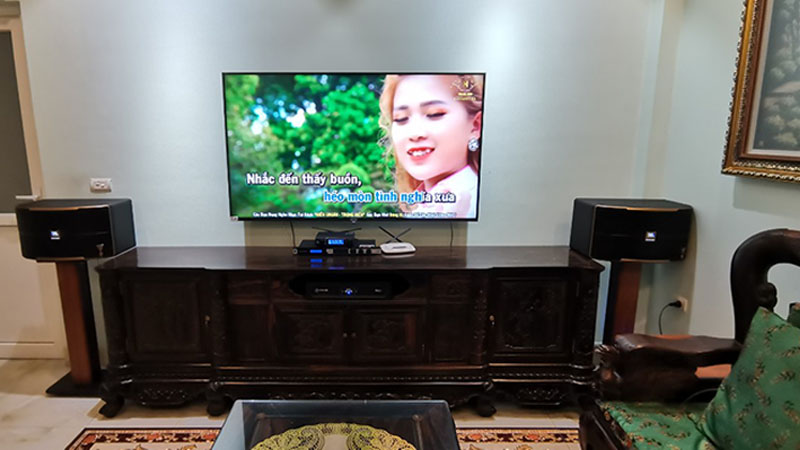 Lắp dàn karaoke trị giá hơn 58 triệu đồng cho anh Trung ở quận Long Biên, Hà Nội