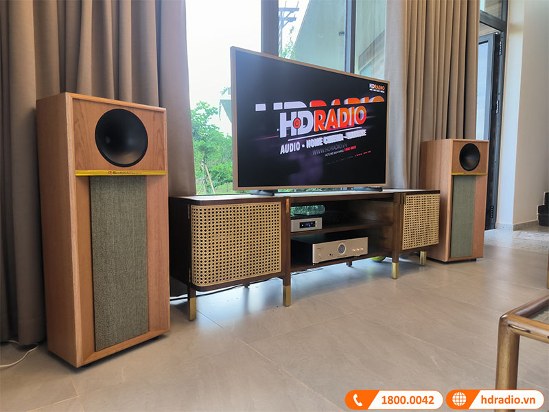 ảnh thực tế dàn nghe nhạc, hát karaoke của anh Khải