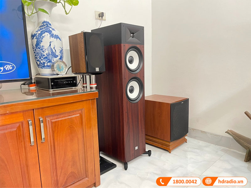 Loa nghe nhạc cao cấp