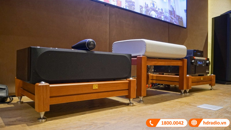 Lắp dàn xem phim giá gần 1 tỉ cho anh Lâm ở Hà Nội