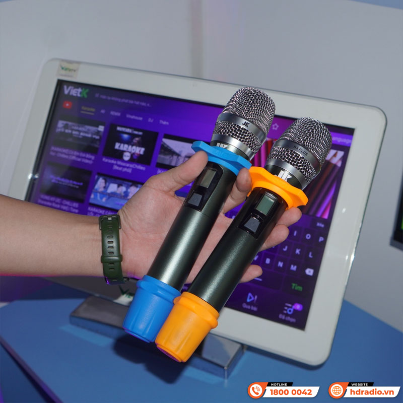 Lắp đặt 09 phòng Karaoke Music Box cho quán Meca Recording của chị Linh Lắp đặt 09 phòng Karaoke Music Box cho quán Meca Recording của chị Linh