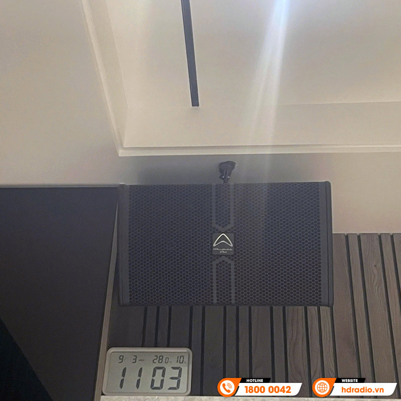 Dàn karaoke của anh Hiếu