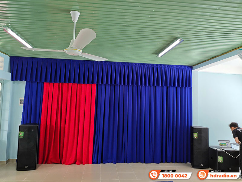 Lắp đặt Hệ Thông âm thanh sân khấu hội trường SKHT05 cao cấp trị giá hơn 283 triệu đồng tại Nhà Văn Hóa Củ Chi Lắp đặt Hệ Thông âm thanh sân khấu hội trường SKHT05 cao cấp trị giá hơn 283 triệu đồng tại Nhà Văn Hóa Củ Chi