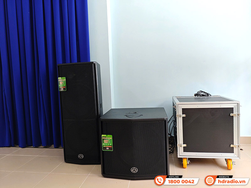 Lắp đặt 3 bộ Dàn âm thanh sân khấu hội trường SKHT05 cao cấp cho anh Đạo Lắp đặt 3 bộ Dàn âm thanh sân khấu hội trường SKHT05 cao cấp cho anh Đạo