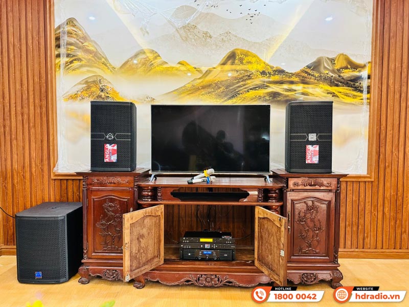 Dàn karaoke cao cấp của anh Hoàn ở Hà Nam