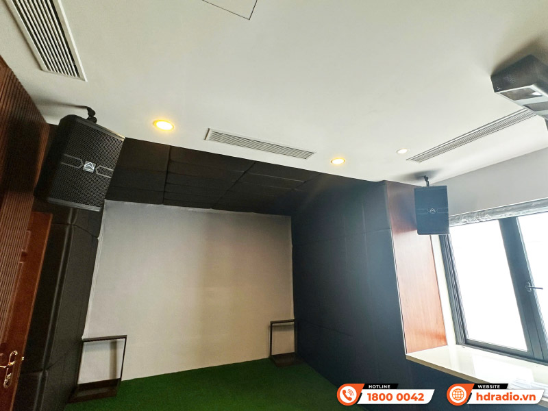 Dàn karaoke cao cấp của chị Thái