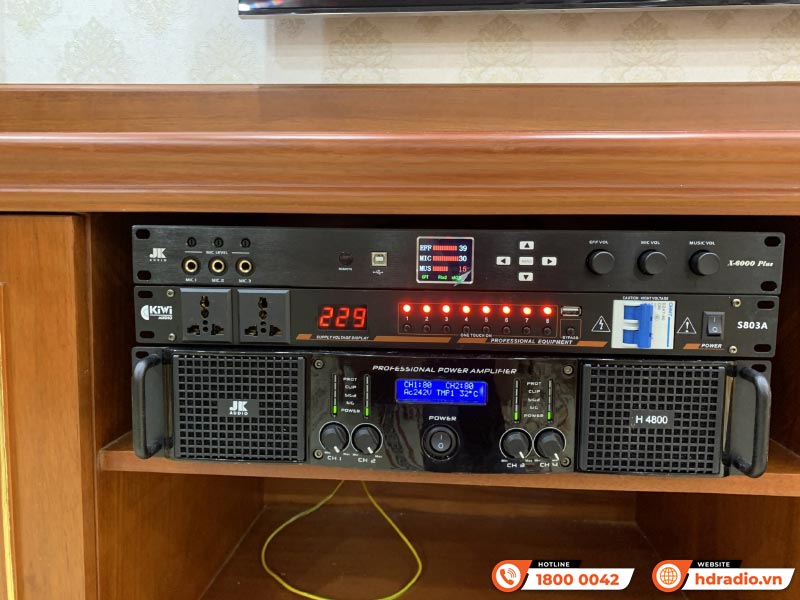 Dàn karaoke cao cấp của anh Dũng ở Hà Nội Dàn karaoke cao cấp của anh Dũng ở Hà Nội