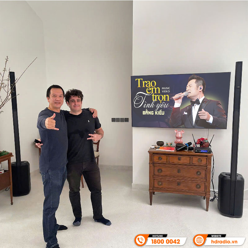 Dàn Karaoke cực hay của chị Tú