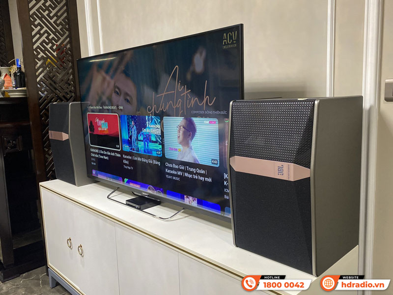 Hình ảnh thực tế cặp loa JBL Ki510 tại nhà anh Đạt ở Thanh Xuân, Hà Nội