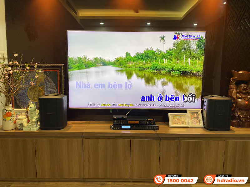 Dàn karaoke của chị Hoa ở Hà Nội Dàn karaoke của chị Hoa ở Hà Nội