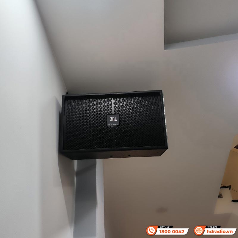 Dàn karaoke của anh Đức ở Hồ Chí Minh