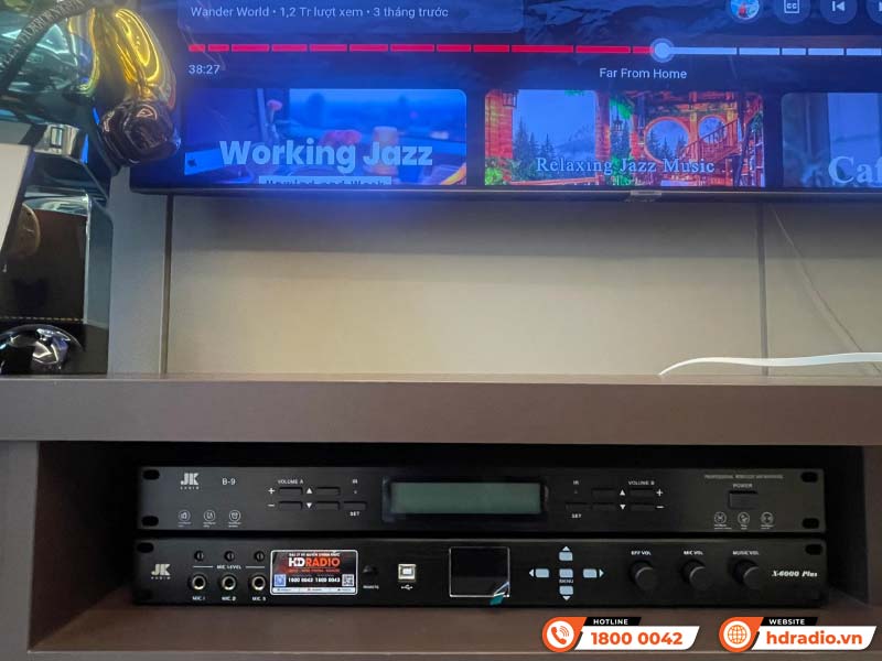  Dàn karaoke của chị Ngọc Anh