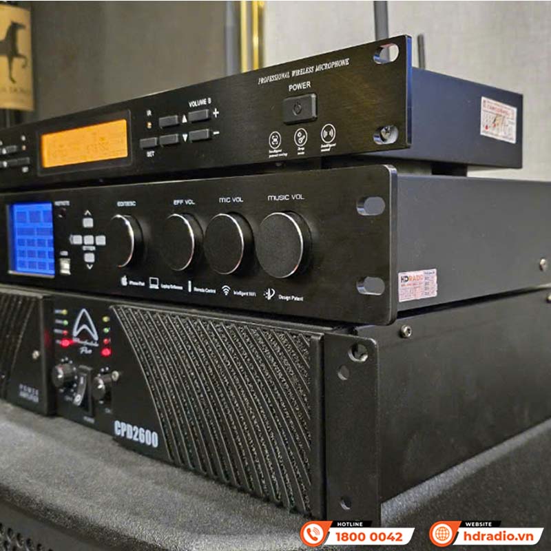 cục đẩy công suất Wharfedale CPD2600 