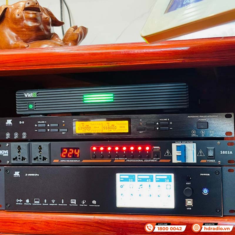 Dàn karaoke của anh Thắng 