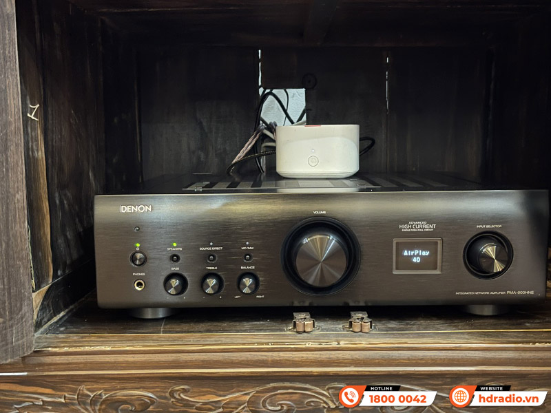 Dàn nghe nhạc của anh Nam ở Hà Nội