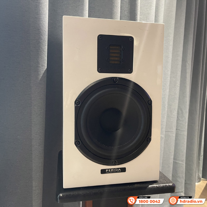 Dàn xem phim, nghe nhạc của anh Tuyến Dàn xem phim, nghe nhạc của anh Tuyến