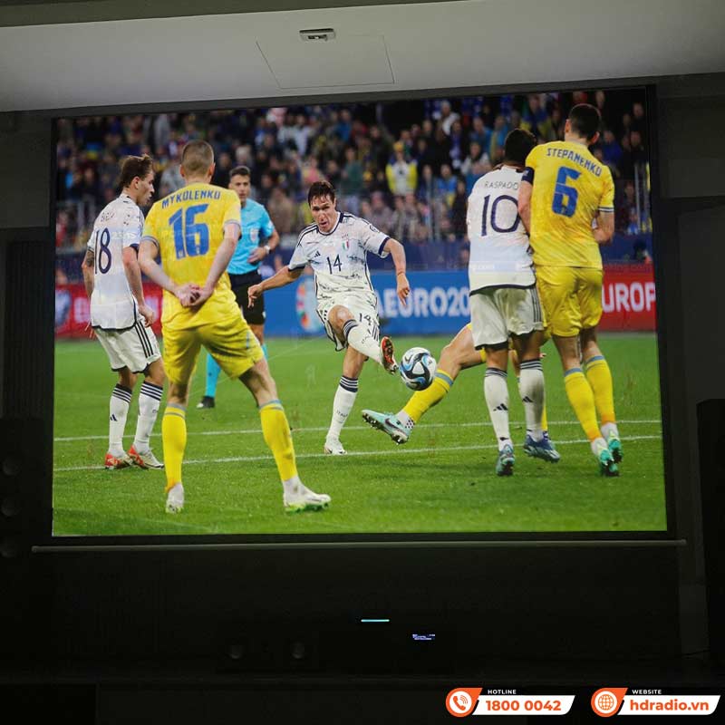 Lắp đặt hệ thống âm thanh giải trí kết hợp trình chiếu bóng đá mua EURO cho anh Khải Lắp đặt hệ thống âm thanh giải trí kết hợp trình chiếu bóng đá mua EURO cho anh Khải