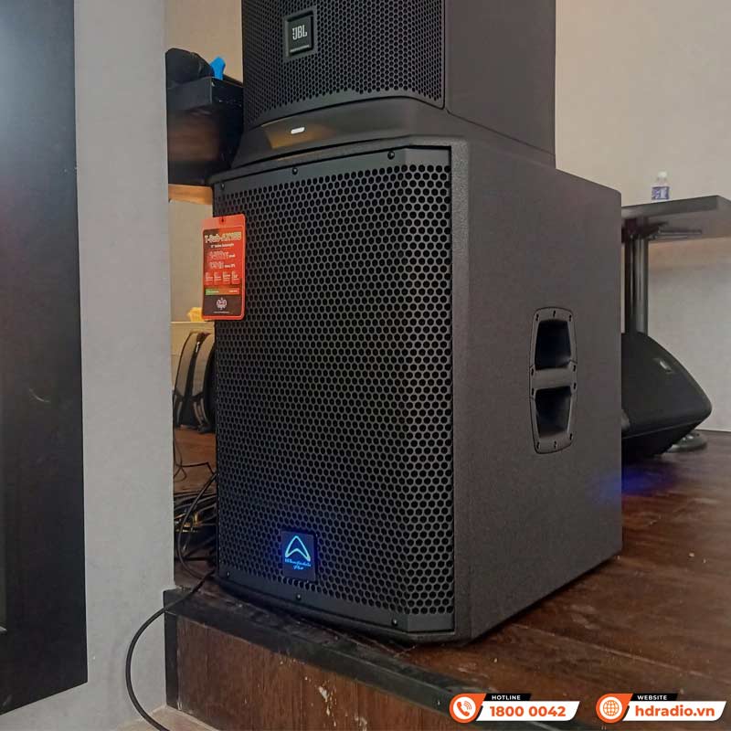 Lắp đặt hệ thống âm thanh karaoke Sân Khấu trị giá hơn 124 triệu đồng cho chị Phượng tại quán Cafe Lắp đặt hệ thống âm thanh karaoke Sân Khấu trị giá hơn 124 triệu đồng cho chị Phượng tại quán Cafe