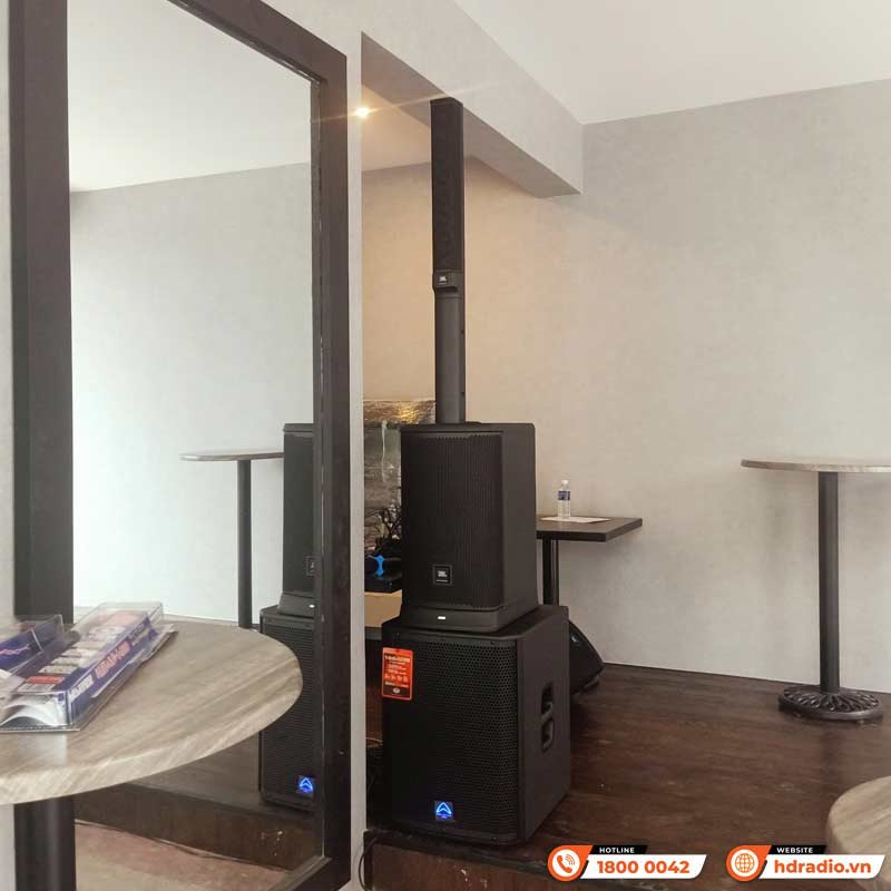 Lắp đặt hệ thống âm thanh karaoke Sân Khấu trị giá hơn 124 triệu đồng cho chị Phượng tại quán Cafe Lắp đặt hệ thống âm thanh karaoke Sân Khấu trị giá hơn 124 triệu đồng cho chị Phượng tại quán Cafe