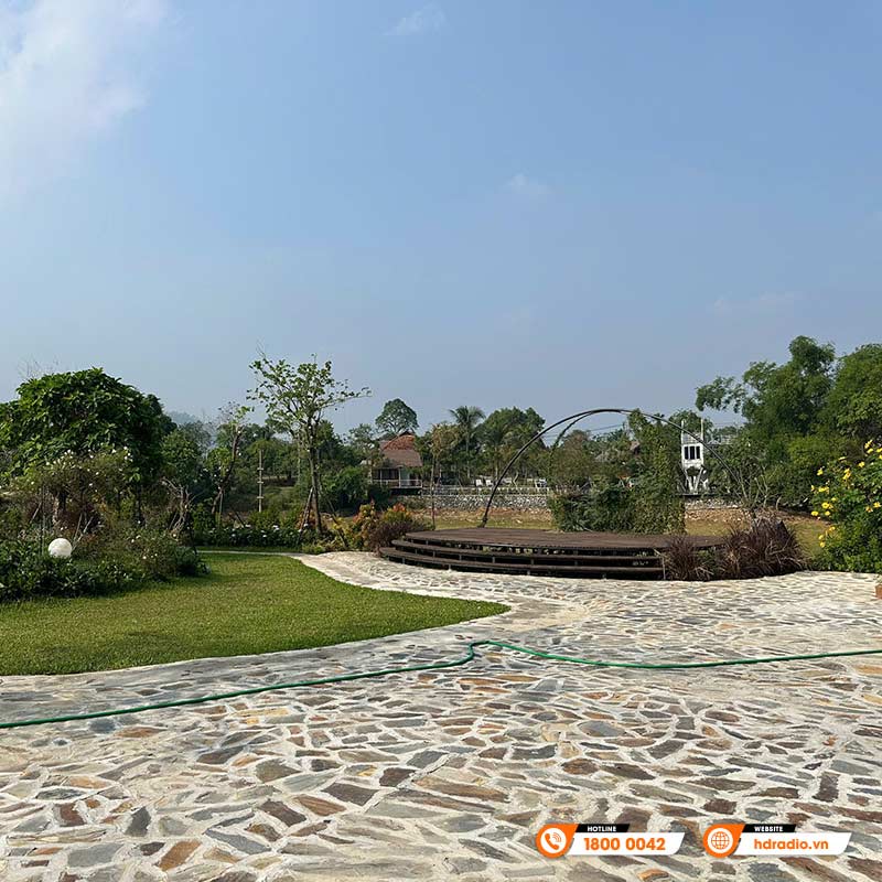 Lắp đặt Hệ thống âm thanh trình chiếu cao cấp cho Mật Retreat