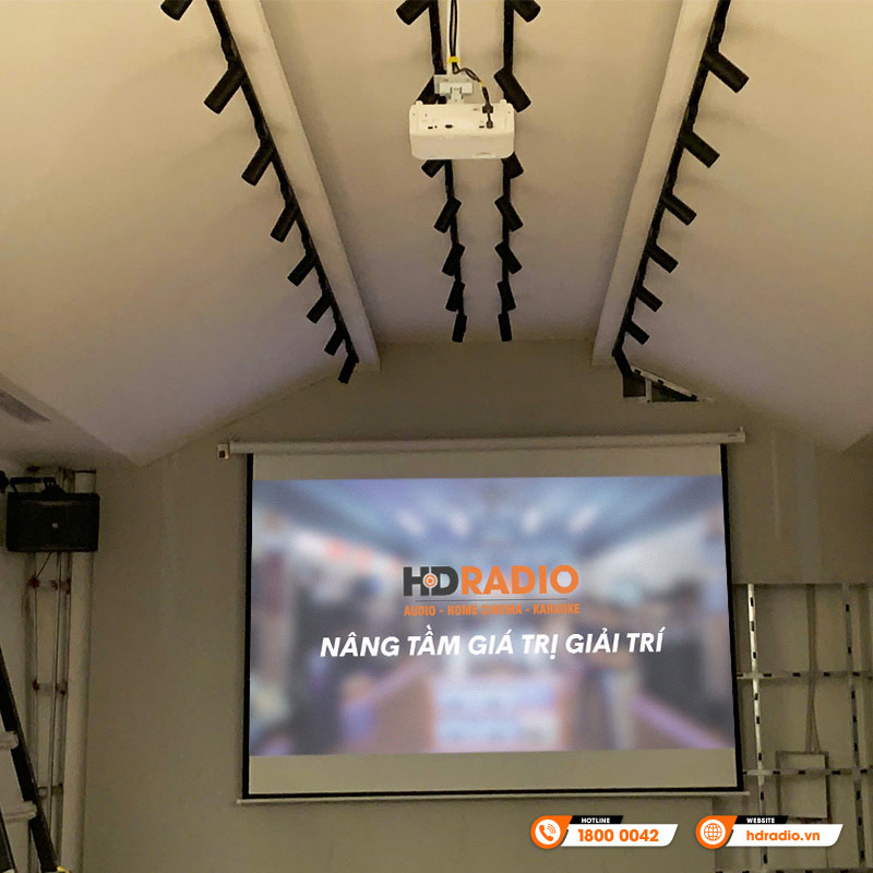 Màn chiếu điện Dalite, Kích thước từ 84 inch đến 250 inch-2