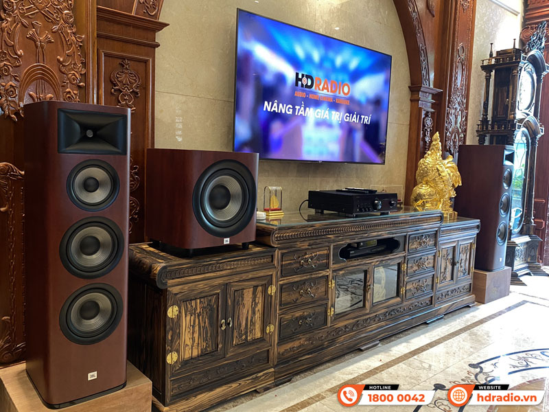 Lắp đặt hệ thống nghe nhạc cao cấp trị giá hơn 116 triệu đồng cho anh Trí