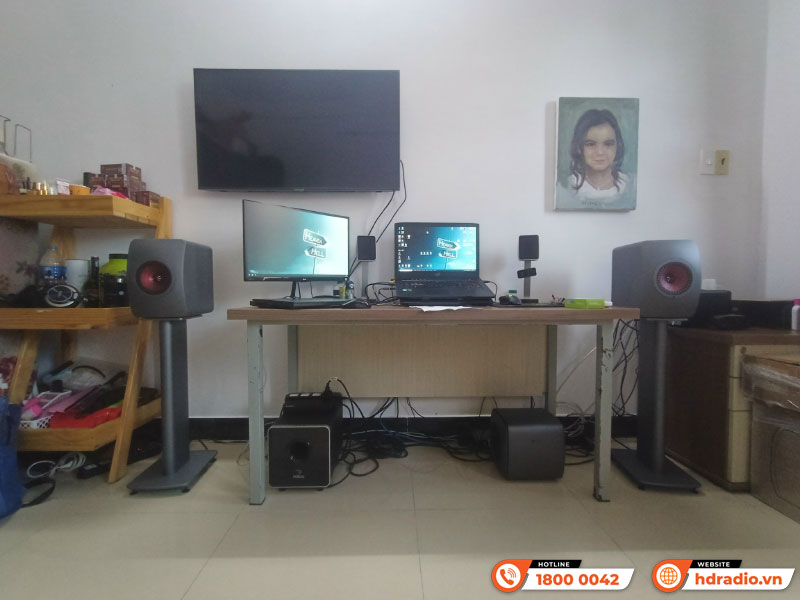 Hệ thống nghe nhạc cao cấp của anh Philippe LUCAS Hệ thống nghe nhạc cao cấp của anh Philippe LUCAS