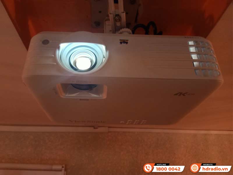 Lắp đặt hệ thống phòng chiếu phim đẳng cấp trị giá hơn 80 triệu đồng cho anh Minh Lắp đặt hệ thống phòng chiếu phim đẳng cấp trị giá hơn 80 triệu đồng cho anh Minh