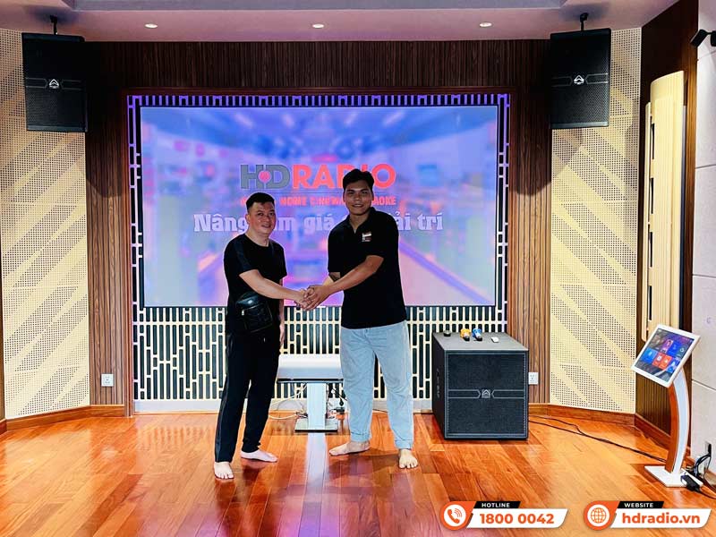 Lắp đặt Hệ thống phòng giải trí cao cấp trị giá hơn 457 triệu đồng cho anh Quý