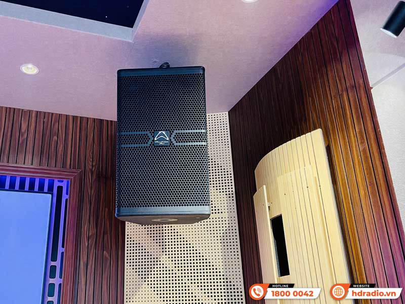 Lắp đặt Hệ thống phòng giải trí cao cấp trị giá hơn 457 triệu đồng cho anh Quý