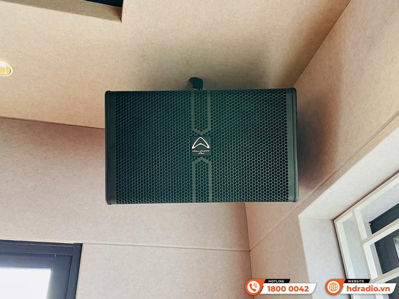 Lắp đặt Hệ thống phòng giải trí cao cấp trị giá hơn 457 triệu đồng cho anh Quý Lắp đặt Hệ thống phòng giải trí cao cấp trị giá hơn 457 triệu đồng cho anh Quý