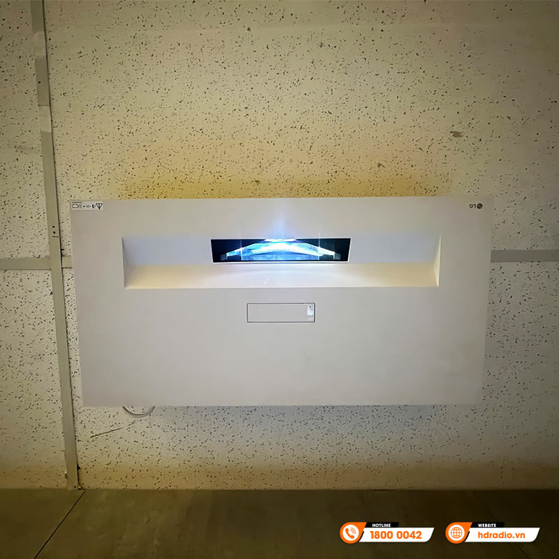 Máy Chiếu 4K Siêu Gần LG HU915QE, 3700 ANSI Lumens, 4K UHD (3840 x 2160) 90-120 inch, HDMI, USB, Wifi, Bluetooth, Airplay 2-20