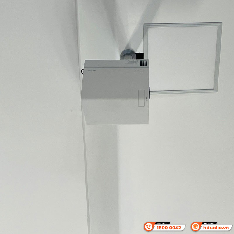 Hệ thống trình chiếu tại Đại học Quốc Gia Hà Nội Hệ thống trình chiếu tại Đại học Quốc Gia Hà Nội