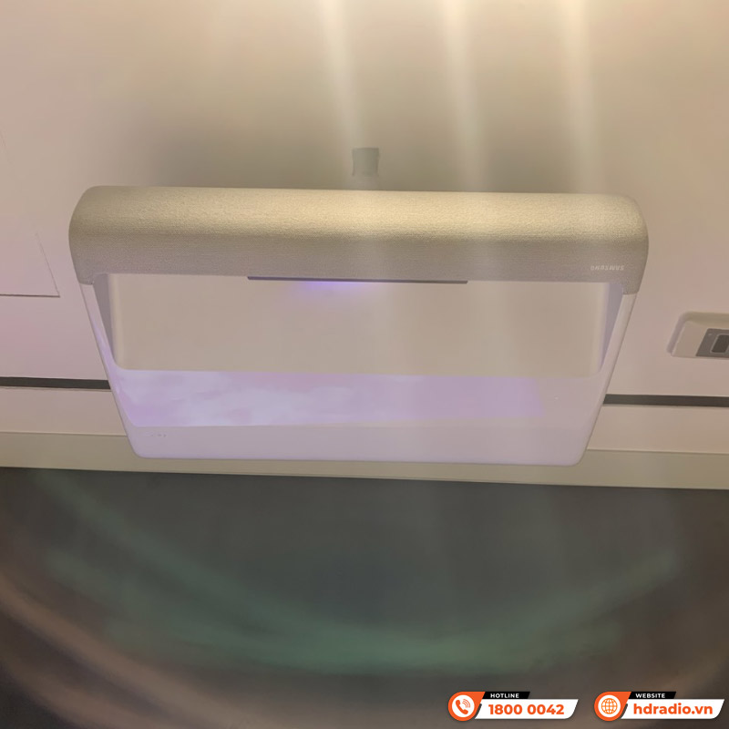 Máy chiếu 4k siêu gần Samsung LSP7T